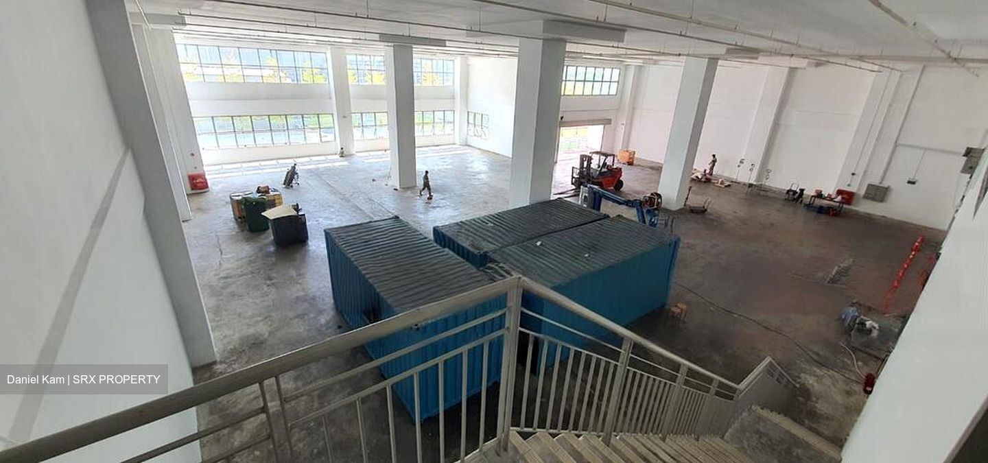 Tuas Road (D22), Warehouse #472854461